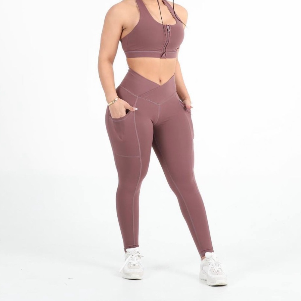 NEW MAUVE FOR THE PEACH CROSSOVER SCRUNCH LEGGINGS WITH POCKETS XS